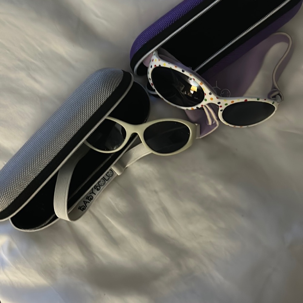 Baby Solo Infant and Toddler Sunglasses with cases